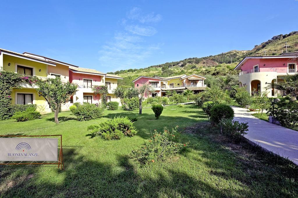 Отель Bv Borgo Del Principe Цамброне Экстерьер фото